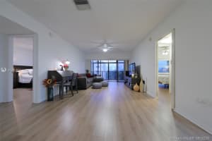 575 Crandon Blvd, Key Biscayne, FL 33149, Sold 08/14/20