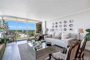 600 Grapetree Dr APT 7FN, Key Biscayne, FL 33149, Sold 01/22/21