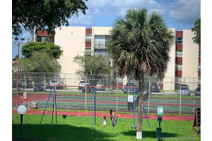 9431 SW 4th St, Miami, FL 33174, Sold 11/30/20