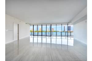 5500 Island Estates Dr, Aventura, FL 33160, Sold 03/11/21