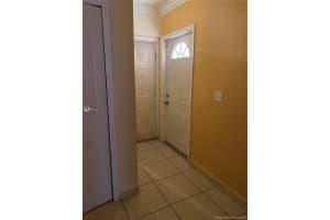7471 NW 174th Terrace, Hialeah, FL 33015, Sold 04/17/20