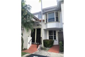711 SW 148th Ave, Davie, FL 33325, Sold 04/23/20