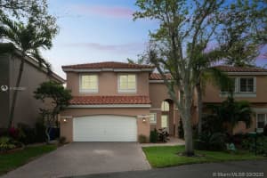 1460 N Trafalgar Cir, Hollywood, FL 33020, Sold 05/12/20