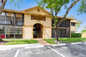 19085 NW 62nd Ave, Hialeah, FL 33015, Sold 09/25/20