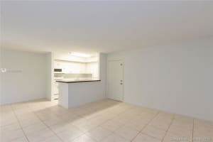 19085 NW 62nd Ave, Hialeah, FL 33015, Sold 09/25/20