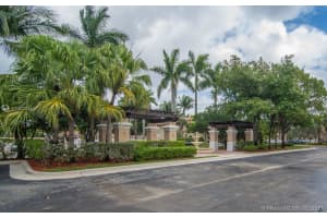 8339 SW 29th St, Miramar, FL 33025, Sold 04/03/20