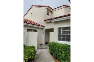 1426 Cottonwood Cir, Weston, FL 33326, Sold 06/15/20