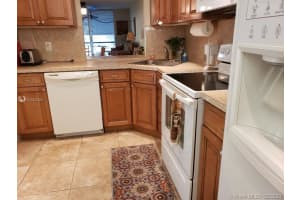 2541 Aragon Blvd, Sunrise, FL 33322, Sold 04/30/20