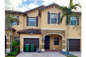 371 NE 37th Terrace, Homestead, FL 33033, Sold 04/17/20