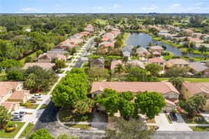 7610 Sonesta Shores Dr, Lake Worth, FL 33463, Sold 09/01/20