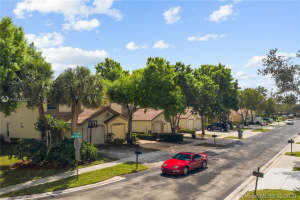7610 Sonesta Shores Dr, Lake Worth, FL 33463, Sold 09/01/20