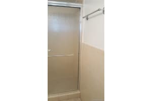 8820 Fontainebleau Blvd, Miami, FL 33172, Sold 03/26/20