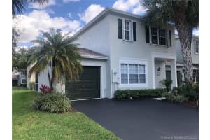 6012 Lombard Ct, Tamarac, FL 33321, Sold 04/09/20