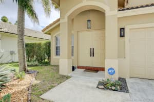 20524 SW 5th St, Pembroke Pines, FL 33029, Sold 05/04/20