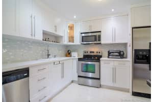 11574 SW 91st Terrace, Miami, FL 33176, Sold 02/01/21