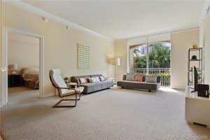 3001 NE 185th St, Aventura, FL 33180, Sold 04/23/21