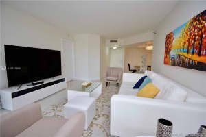 3640 Yacht Club Dr, Aventura, FL 33180, Sold 06/25/20