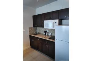 6345 Collins Ave, Miami Beach, FL 33141, Sold 09/30/20