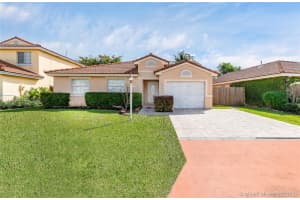 15972 SW 82nd St, Miami, FL 33193, Sold 04/24/20