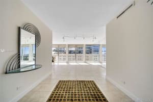 5055 Collins Ave #5e, Miami Beach, FL 33140, Sold 08/19/20