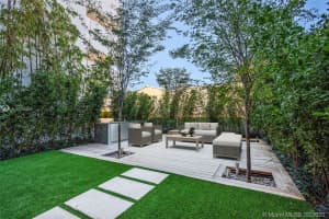 300 Collins Ave #2f, Miami Beach, FL 33139, Sold 05/12/21