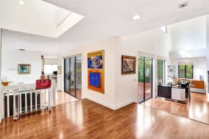 1900 S Oak Haven Cir, Miami, FL 33179, Sold 03/31/21