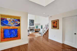 1900 S Oak Haven Cir, Miami, FL 33179, Sold 03/31/21