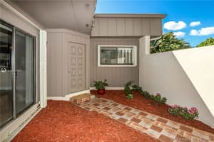10524 SW 75th Ln, Miami, FL 33173, Sold 04/17/20