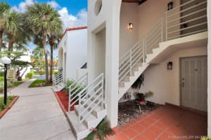 3565 Magellan Cir, Aventura, FL 33180, Sold 09/15/20