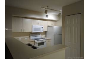 11185 SW 6th St, Pembroke Pines, FL 33025, Sold 08/10/20