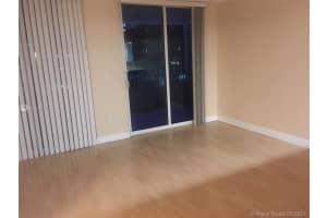 170 SE 14th St, Miami, FL 33131, - MLS#A10825144