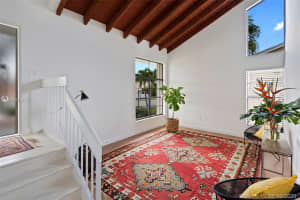 901 NW 106th Ave Cir, Miami, FL 33172, Sold 04/13/20