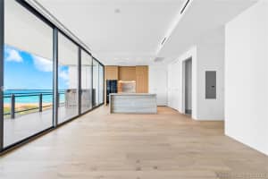 8701 Collins Ave, Miami Beach, FL 33154, Sold 12/03/21