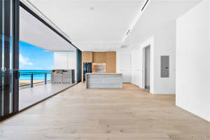 8701 Collins Ave, Miami Beach, FL 33154, Sold 12/03/21