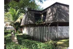 14201 SW 94th Cir Ln, Miami, FL 33186, Sold 12/04/20
