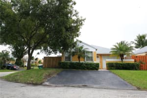 10336 SW 208th Ln, Cutler Bay, FL 33189, Sold 04/28/20