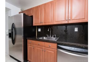 1865 79th Street Causeway #6n, North Bay Village, FL 33141, Sold 10/30/20