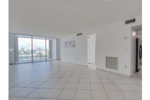 1865 79th Street Causeway #6n, North Bay Village, FL 33141, Sold 10/30/20