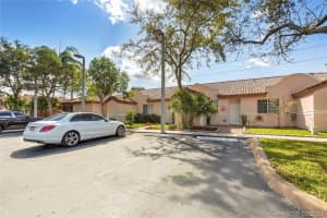 8530 NW 31st Ct, Sunrise, FL 33351, Sold 04/24/20