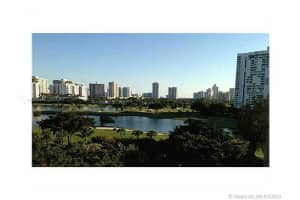 3475 N Country Club Dr, Miami, FL 33180, Sold 09/25/20