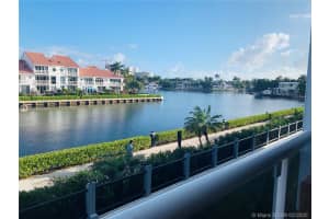3801 NE 207th St, Miami, FL 33180, Sold 05/11/20