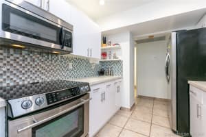 17570 Atlantic Blvd, Sunny Isles Beach, FL 33160, Sold 09/15/20