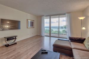 8855 Collins Ave #4c, Surfside, FL 33154, Sold 03/06/20