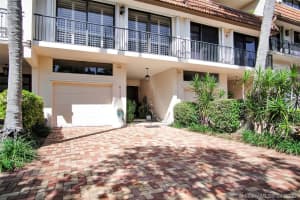 6112 Paradise Point Dr, Palmetto Bay, FL 33157, Sold 06/26/20