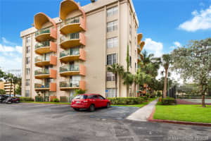 9310 Fontainebleau Blvd, Miami, FL 33172, Sold 03/25/20