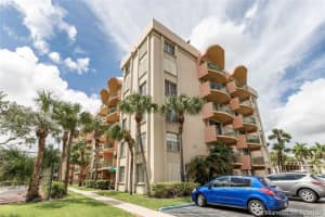 9310 Fontainebleau Blvd, Miami, FL 33172, Sold 03/25/20