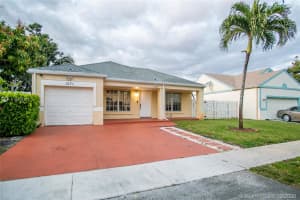 1071 SW 86th Ave, Pembroke Pines, FL 33025, Sold 05/29/20