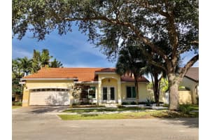 9051 NW 190th St, Hialeah, FL 33018, Sold 04/24/20
