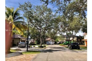 9051 NW 190th St, Hialeah, FL 33018, Sold 04/24/20