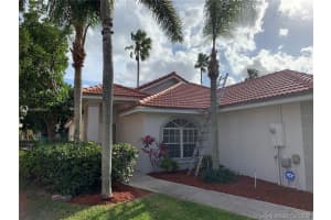 12620 SW 7th Pl, Davie, FL 33325, Sold 04/30/20